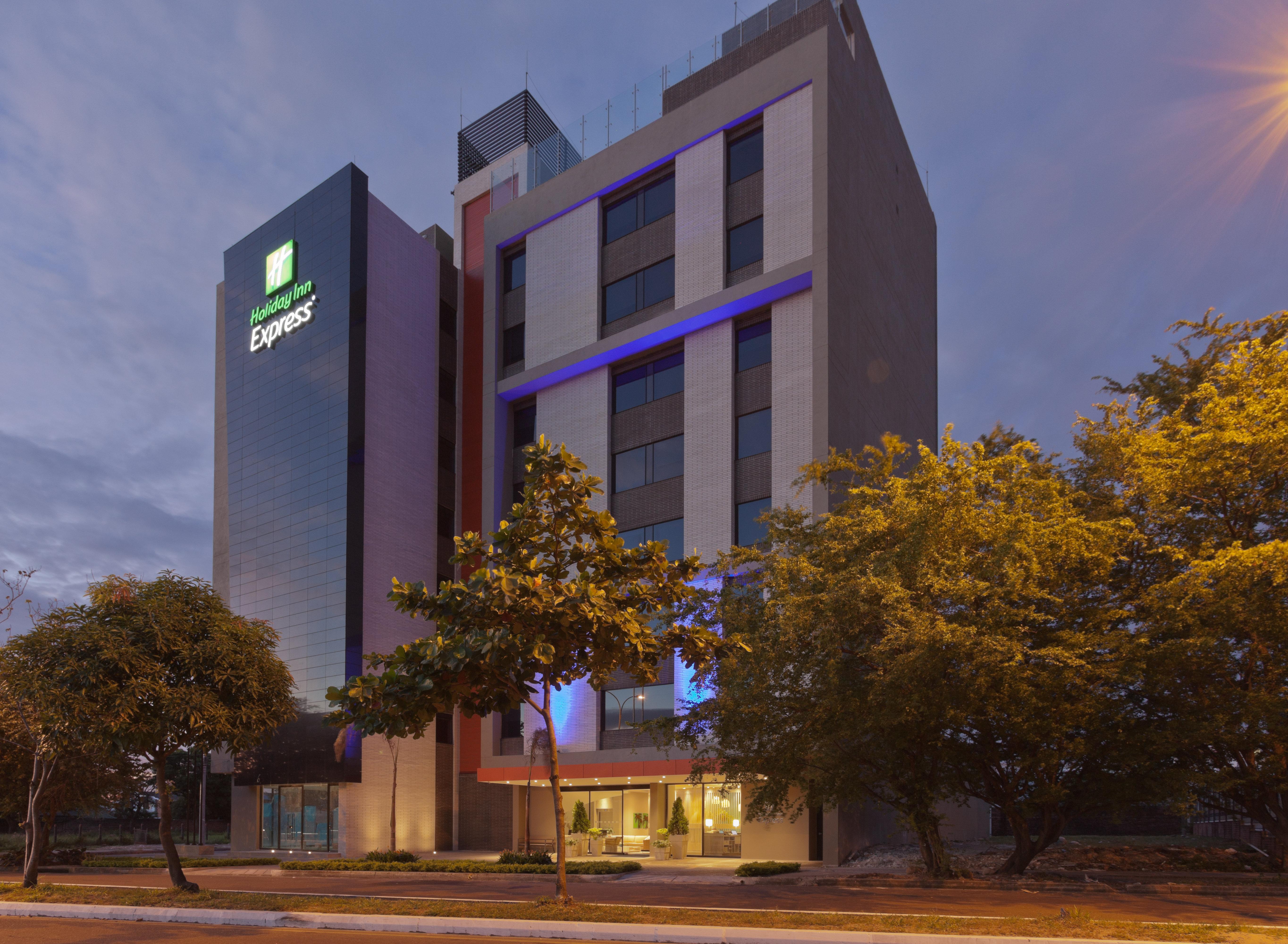 Holiday Inn Express Yopal By Ihg Esterno foto