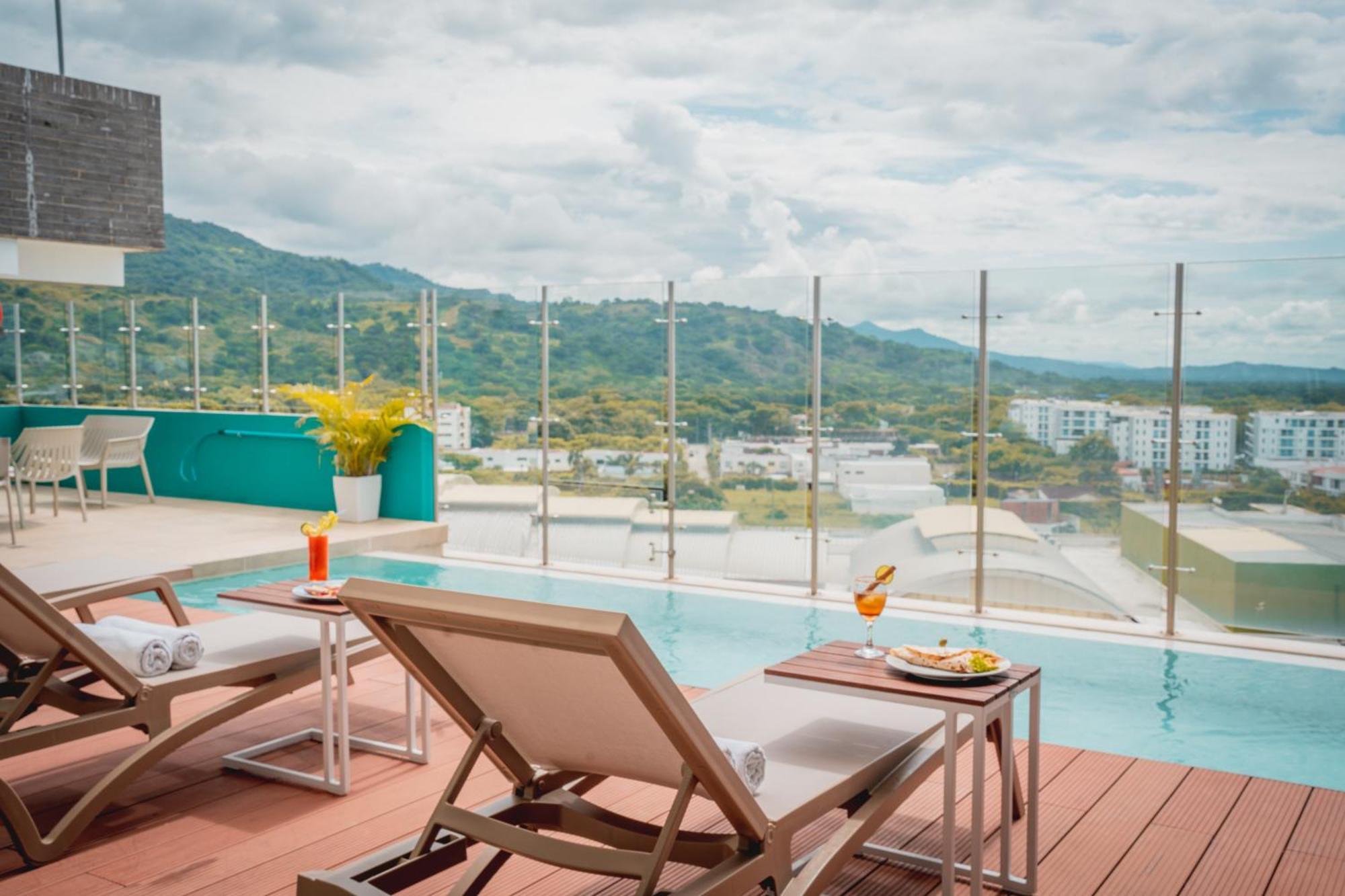 Holiday Inn Express Yopal By Ihg Esterno foto