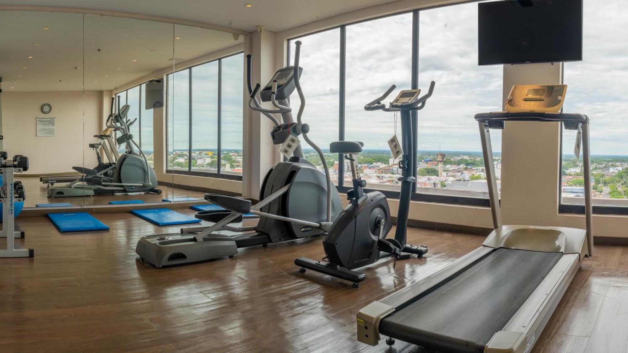 Holiday Inn Express Yopal By Ihg Esterno foto