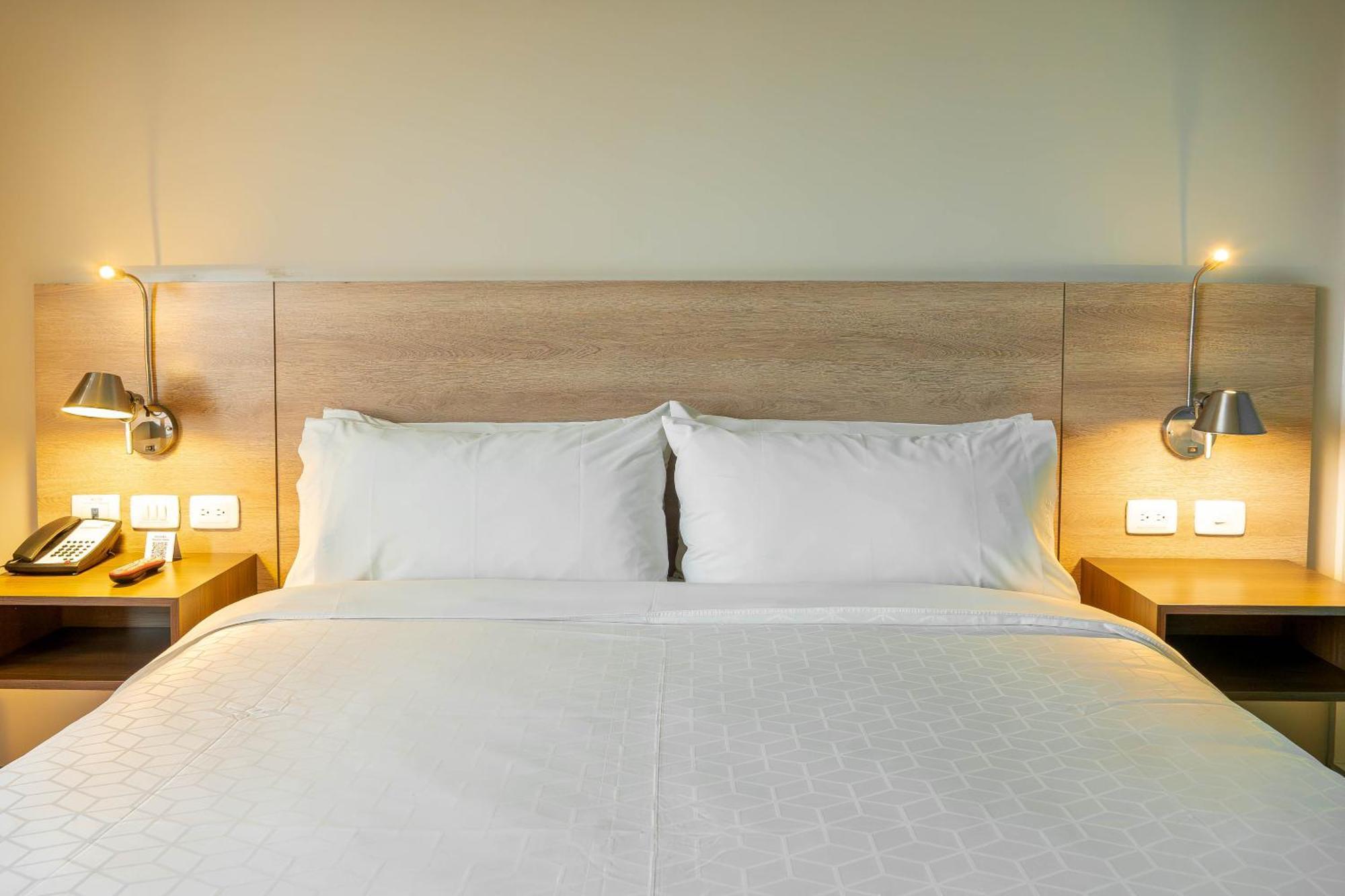 Holiday Inn Express Yopal By Ihg Esterno foto
